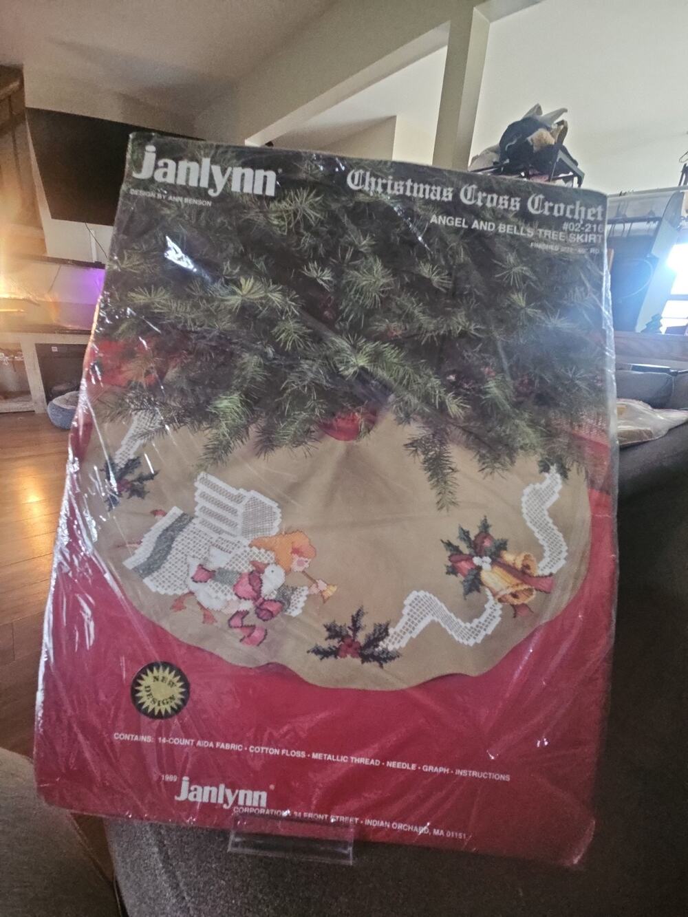 Vintage Janlynn Christmas Cross Crochet Kit - Angel And Bells Tree Skirt
